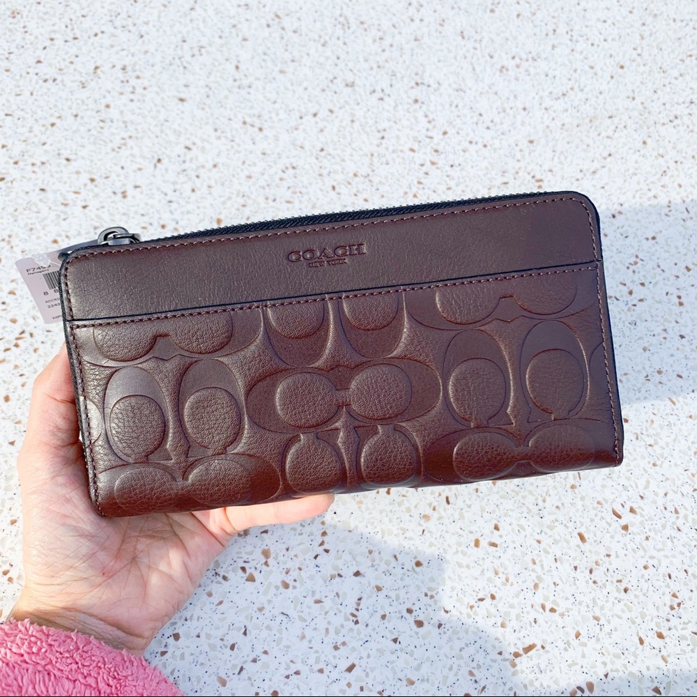 NWT Authentic Coach Signature Leather Long Wallet